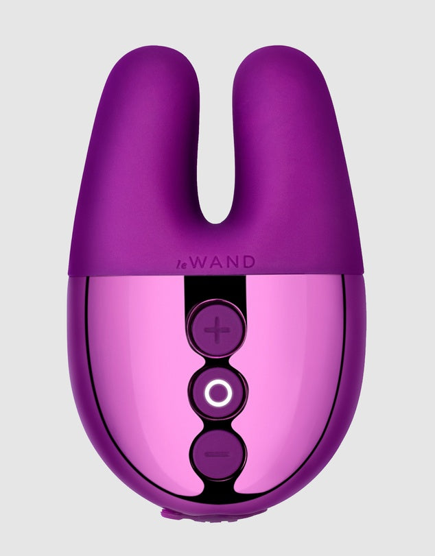 Le Wand Chrome Double Vibe - dual-ended vibrator with chrome finish